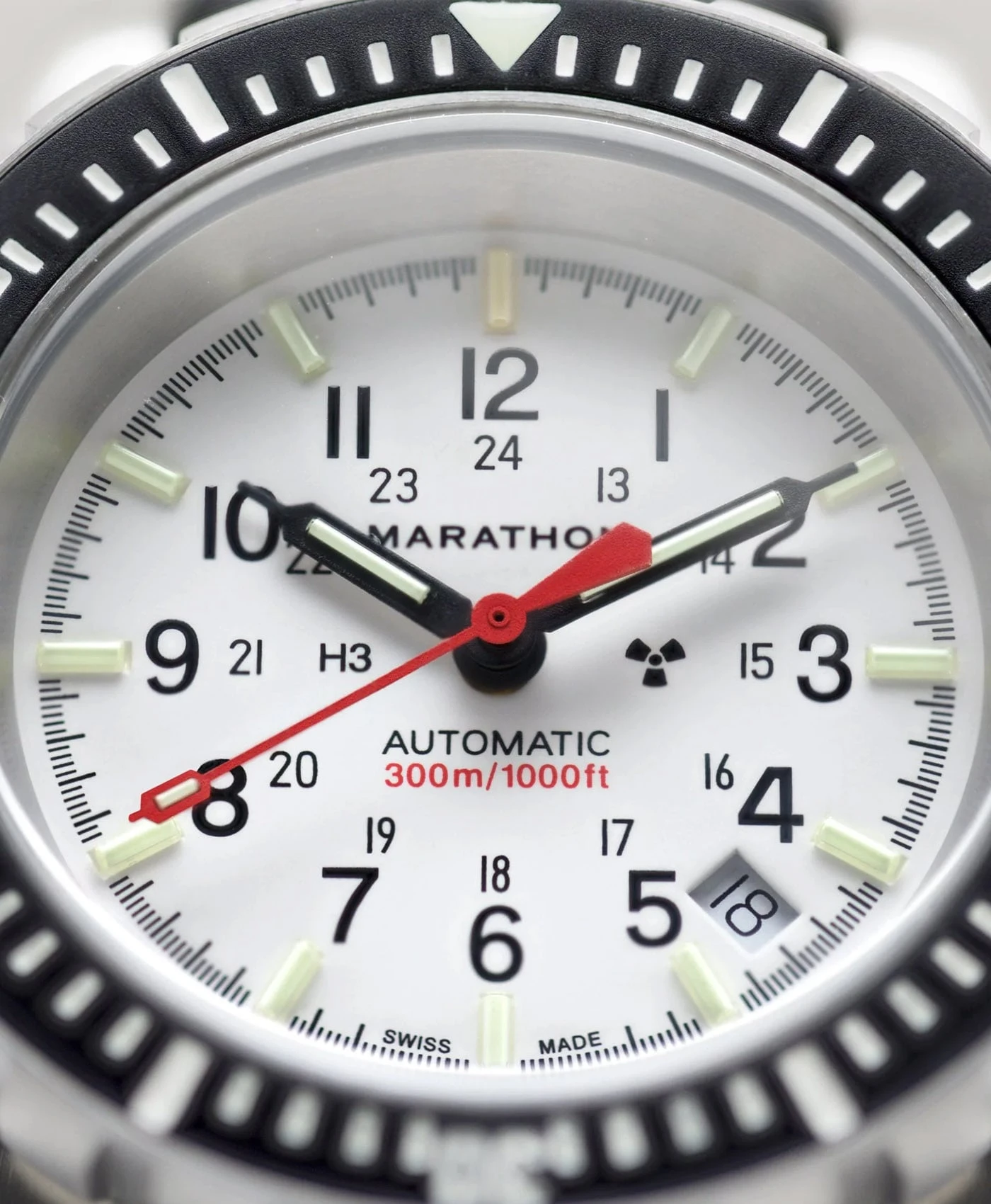 Marathon – 41mm Artic Edition Large Diver’s Automatic (GSAR) Mit Edelstahl-Armband 2 Marathon – 41mm Artic Edition Large Diver’s Automatic (GSAR) Mit Edelstahl-Armband – Bild 2