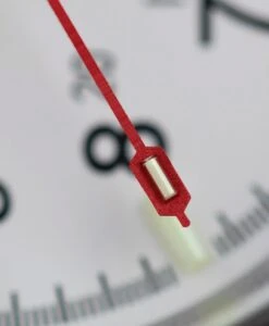 Marathon – 41mm Artic Edition Large Diver’s Automatic (GSAR) Mit Edelstahl-Armband 7 Marathon – 41mm Artic Edition Large Diver’s Automatic (GSAR) Mit Edelstahl-Armband -WATBANDIT Verkäufe Marathon 41mm Artic Edition seconds hand tritium tube close up min