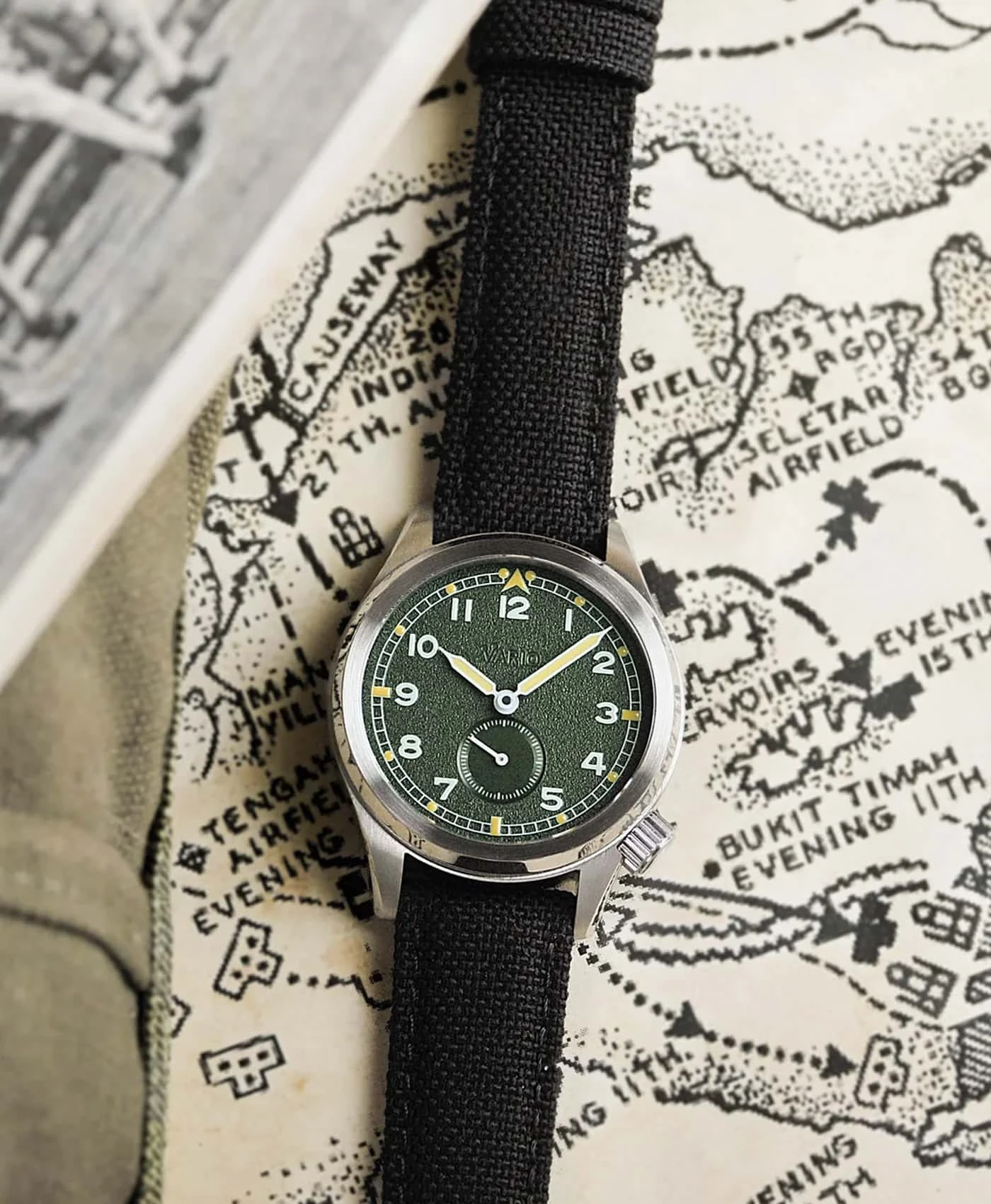 Vario – 1945 D12 – Army Green Field Watch 2 Vario – 1945 D12 – Army Green Field Watch – Bild 2