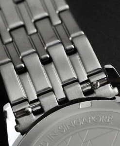 Vario – Empire Seasons True GMT – Spring Green Automatic Dress Watch – Oynx Black Lederarmband & Metallarmband -WATBANDIT Verkäufe Vario True GMT quick release min 3