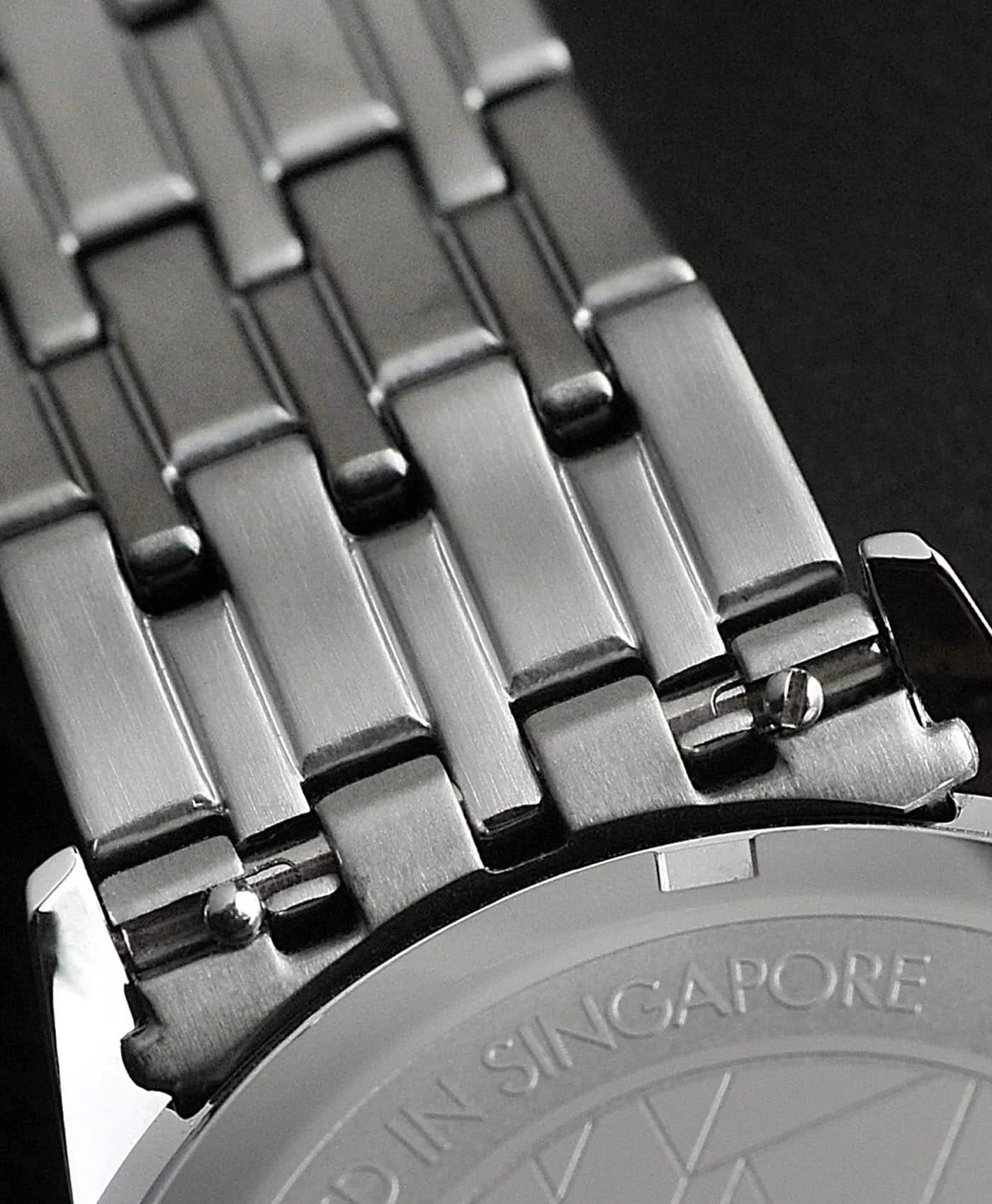 Vario – Empire Seasons True GMT – Winter White Automatic Dress Watch – Pewter Grey Lederarmband & Metallarmband 4 Vario – Empire Seasons True GMT – Winter White Automatic Dress Watch – Pewter Grey Lederarmband & Metallarmband – Bild 4