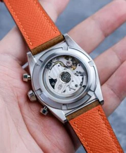 Vilhelm – Bicompax Automatik “Schaltrad-Chronograph” – Blue Skipper -WATBANDIT Verkäufe Vilhelm Bicompax Column wheel Automatic Chronograph leather strap case back min